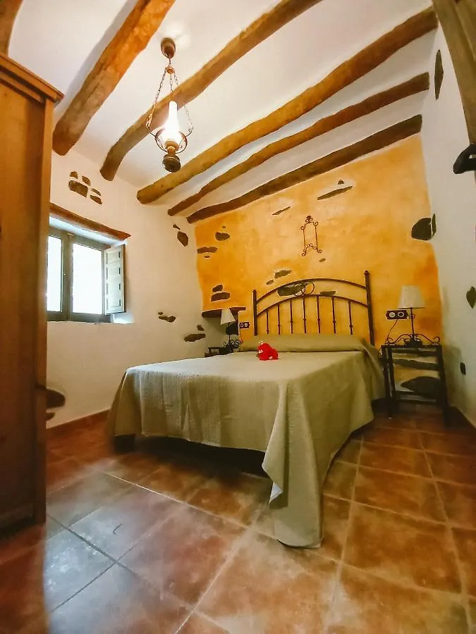 Molino Laroya Villa 0*,